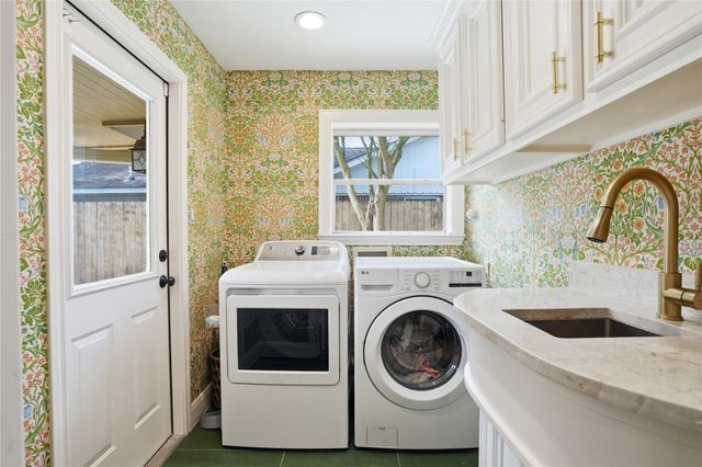 7623 Fairdale Lane, Houston, TX 77063