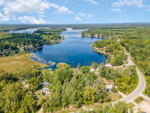 188 Campbell Street, Hale, MI 48739