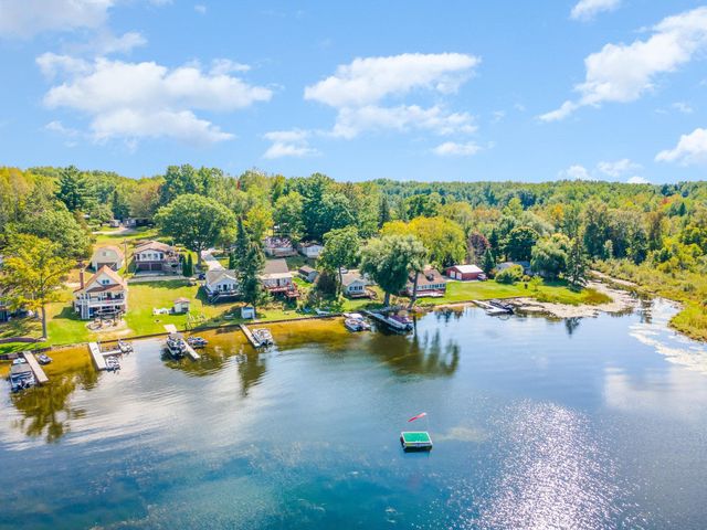 188 Campbell Street, Hale, MI 48739