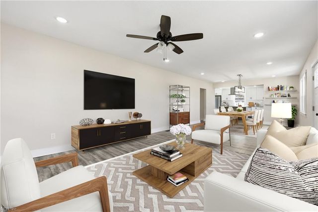 2841 Bunch Walnuts RD, Chesapeake, VA 23322