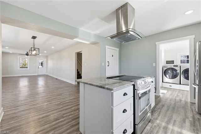 2841 Bunch Walnuts RD, Chesapeake, VA 23322