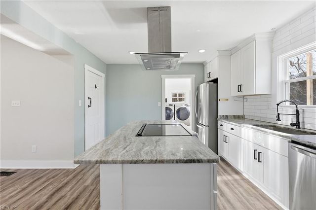 2841 Bunch Walnuts RD, Chesapeake, VA 23322