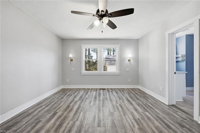 2841 Bunch Walnuts RD, Chesapeake, VA 23322