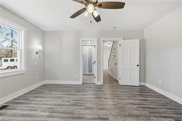 2841 Bunch Walnuts RD, Chesapeake, VA 23322