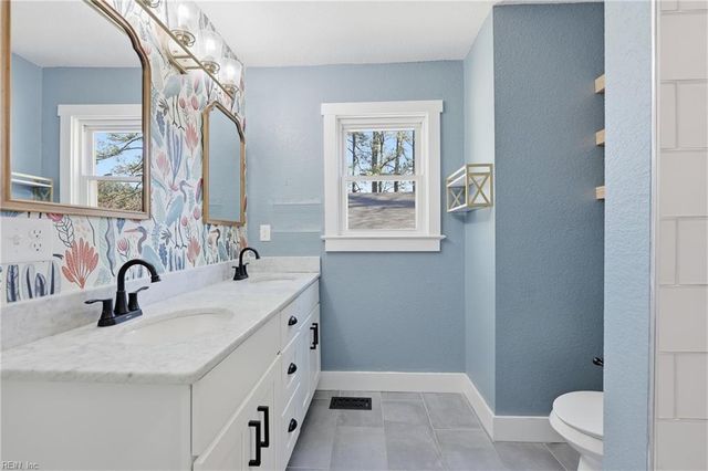 2841 Bunch Walnuts RD, Chesapeake, VA 23322