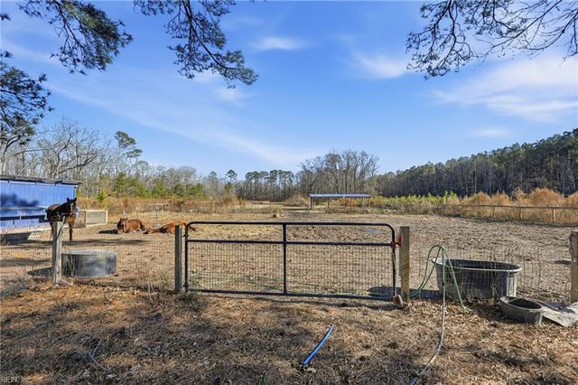 2841 Bunch Walnuts RD, Chesapeake, VA 23322