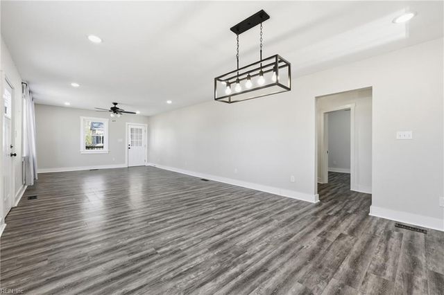 2841 Bunch Walnuts RD, Chesapeake, VA 23322