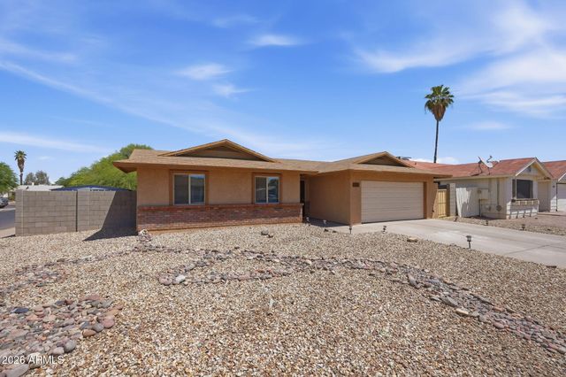 324 W SCOTT Avenue, Gilbert, AZ 85233