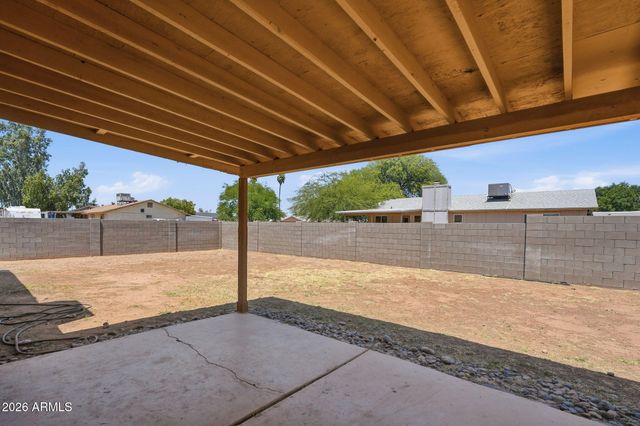 324 W SCOTT Avenue, Gilbert, AZ 85233