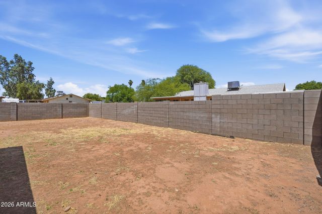 324 W SCOTT Avenue, Gilbert, AZ 85233