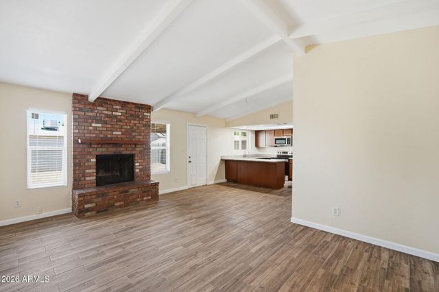 324 W SCOTT Avenue, Gilbert, AZ 85233