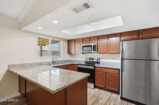 324 W SCOTT Avenue, Gilbert, AZ 85233
