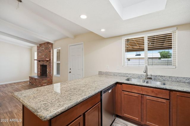 324 W SCOTT Avenue, Gilbert, AZ 85233