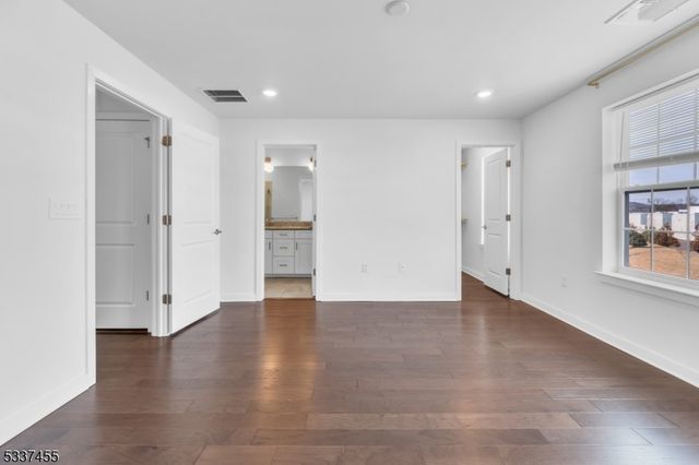 42 Colgate Dr, Morris Twp., NJ 07960