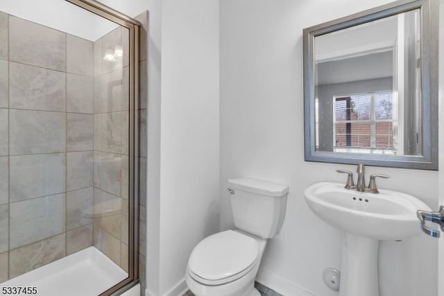 42 Colgate Dr, Morris Twp., NJ 07960