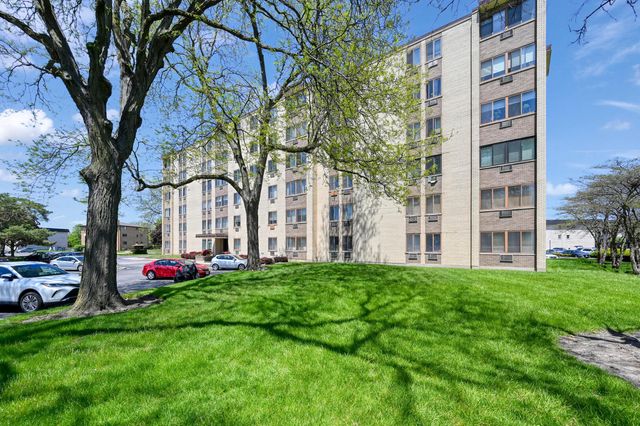 9725 S Karlov Avenue 610, Oak Lawn, IL 60453