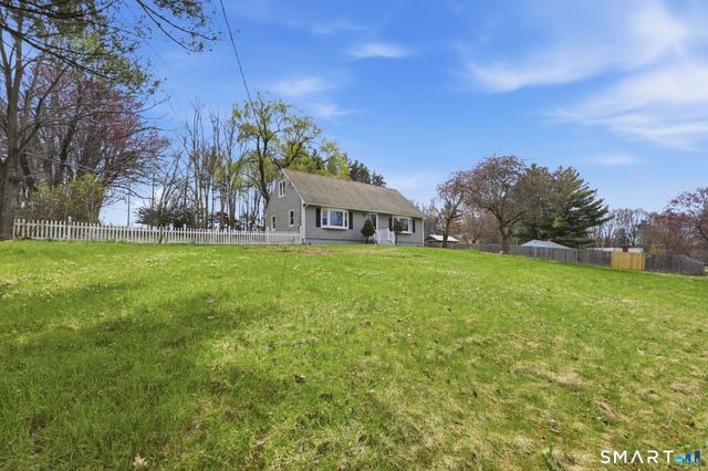 26 Bailey Road, Enfield, CT 06082