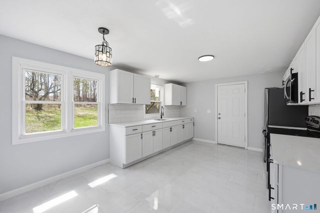 26 Bailey Road, Enfield, CT 06082