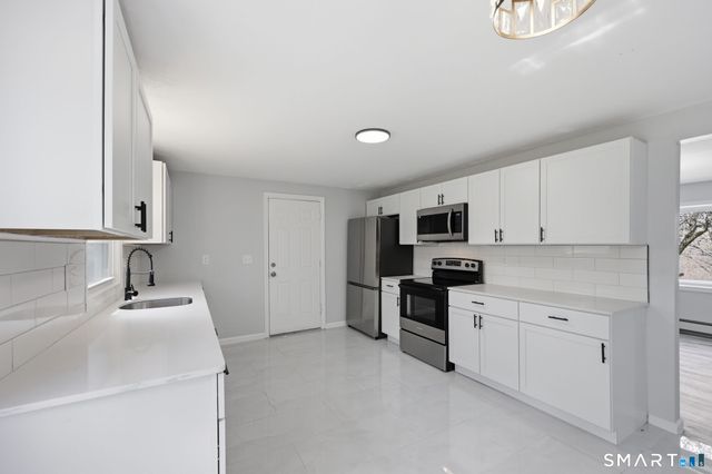 26 Bailey Road, Enfield, CT 06082