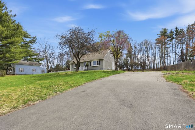 26 Bailey Road, Enfield, CT 06082