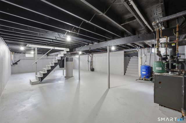 26 Bailey Road, Enfield, CT 06082