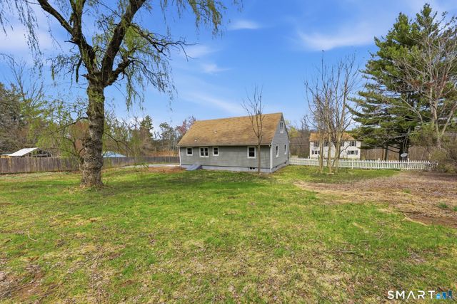 26 Bailey Road, Enfield, CT 06082