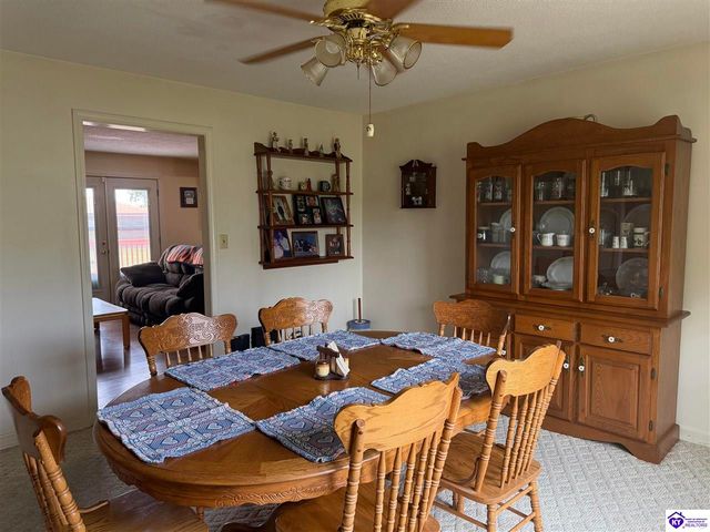9446 Leitchfield Road, Cecilia, KY 42724
