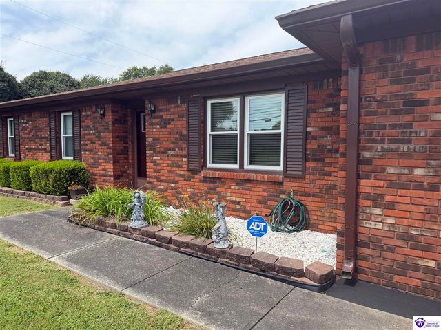 9446 Leitchfield Road, Cecilia, KY 42724