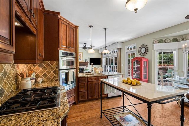 280 Lirac Court, Johns Creek, GA 30022