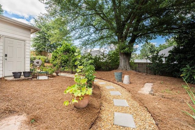 280 Lirac Court, Johns Creek, GA 30022