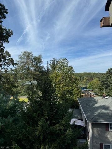 27 Yacht Club Dr, Jefferson Twp., NJ 07849