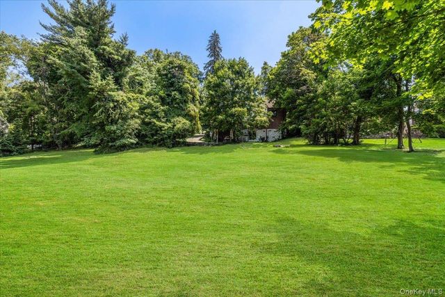 38 Fenimore Drive, Harrison, NY 10528