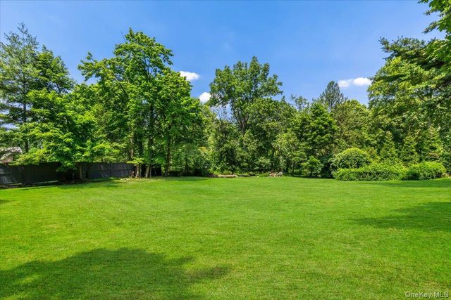 38 Fenimore Drive, Harrison, NY 10528