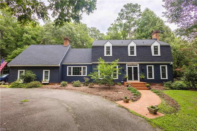 804 Link RD, Yorktown, VA 23692