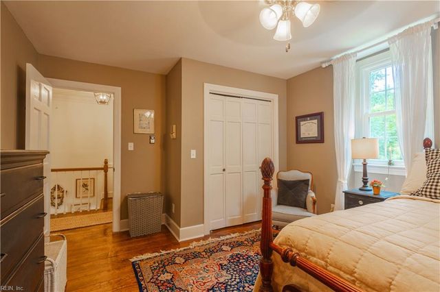 804 Link RD, Yorktown, VA 23692
