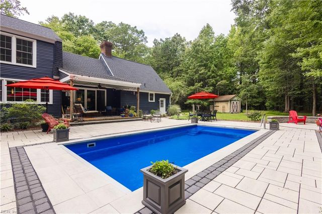 804 Link RD, Yorktown, VA 23692