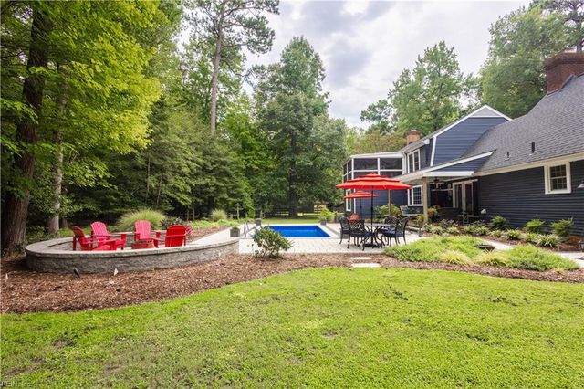 804 Link RD, Yorktown, VA 23692