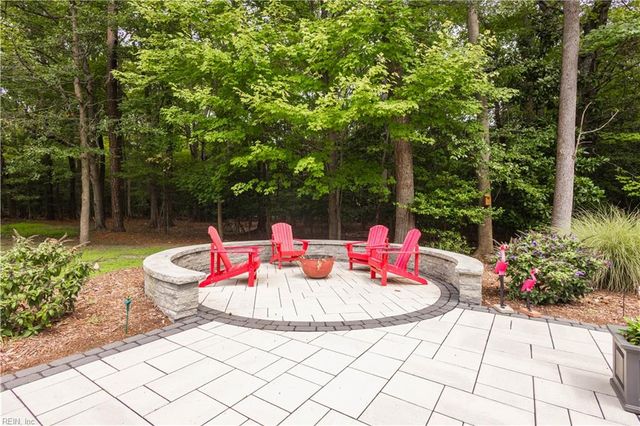 804 Link RD, Yorktown, VA 23692