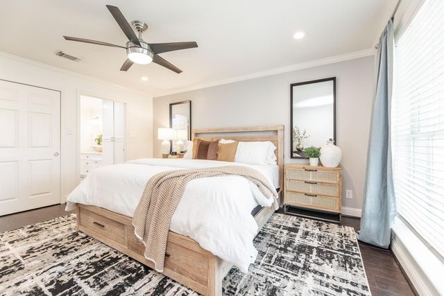 3010 Riata Lane, Houston, TX 77043