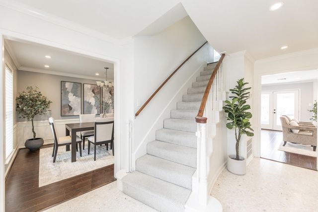 3010 Riata Lane, Houston, TX 77043