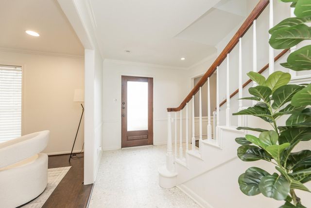 3010 Riata Lane, Houston, TX 77043