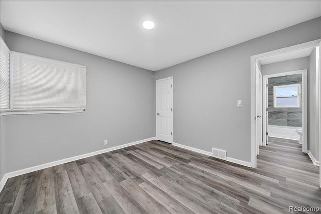 18678 Gaylord, Redford, MI 48240