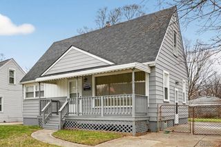 18678 Gaylord, Redford, MI 48240