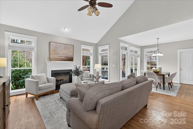 2902 Thayer Drive, Waxhaw, NC 28173