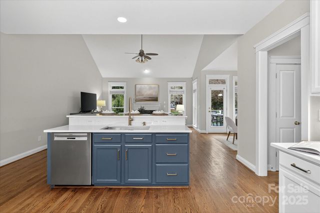 2902 Thayer Drive, Waxhaw, NC 28173