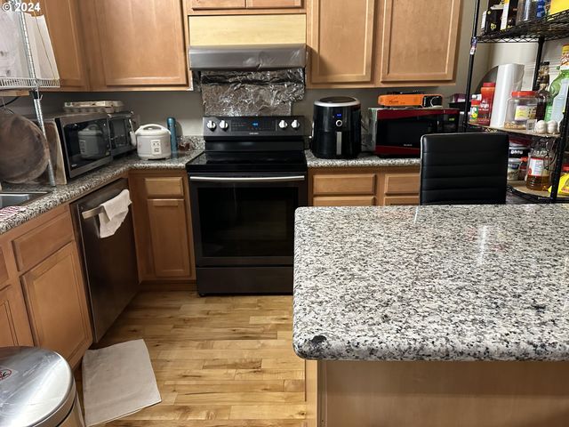 4620 Ne 105TH Ave, Portland, OR 97220