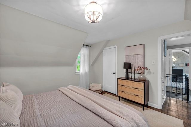 2071 Lakeview Avenue, Rocky River, OH 44116