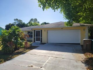 1110 SE 15th ST, Cape Coral, FL 33990
