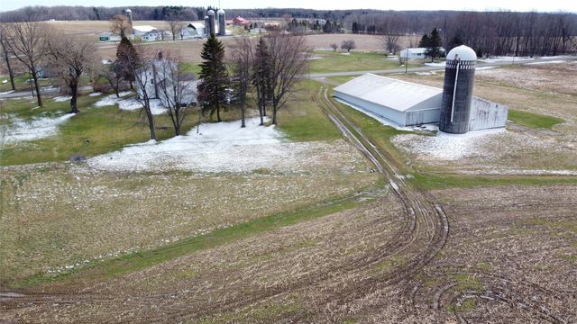 1840 DONATION Road, Erie, PA 16509