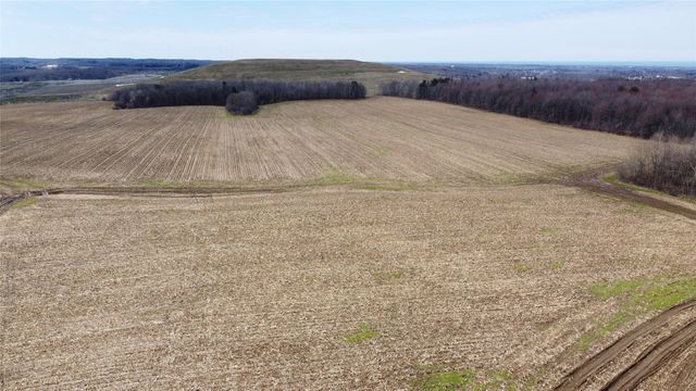 1840 DONATION Road, Erie, PA 16509